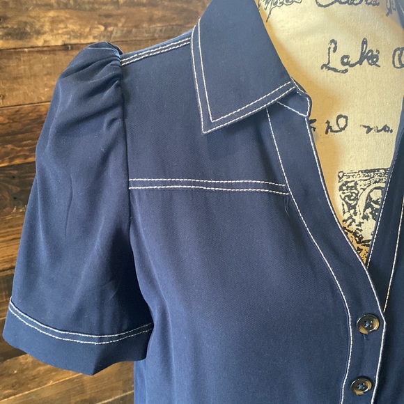 🆕Navy Blue Blouse! - Picture 2 of 6